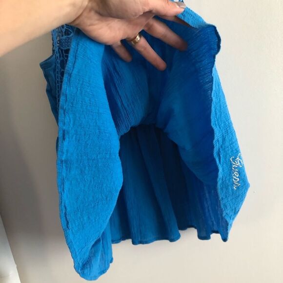 Blue lace peplum too - Picture 6 of 6